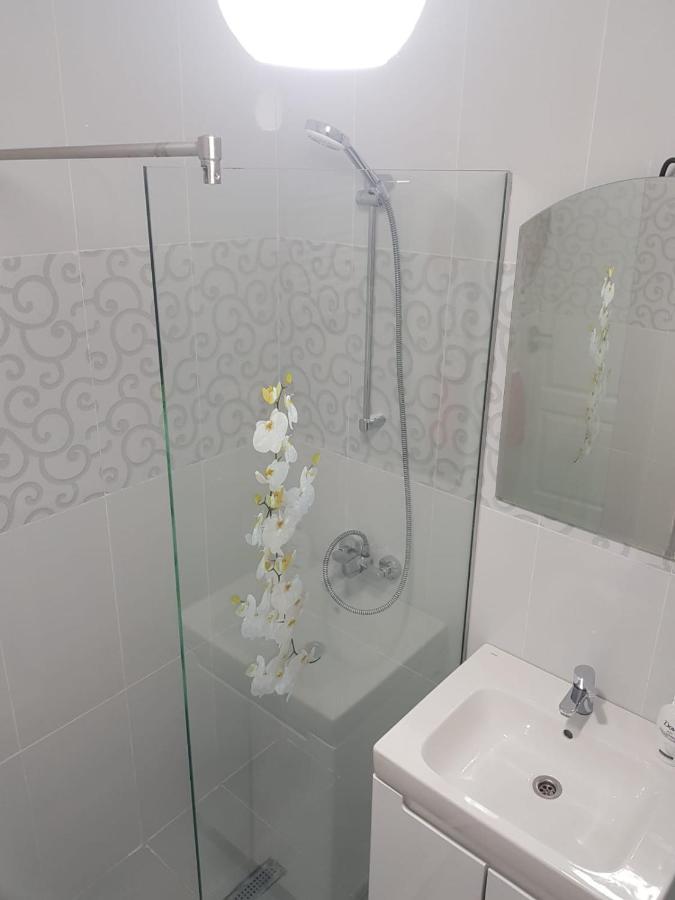 Unique Residence Apartament Năvodari Esterno foto