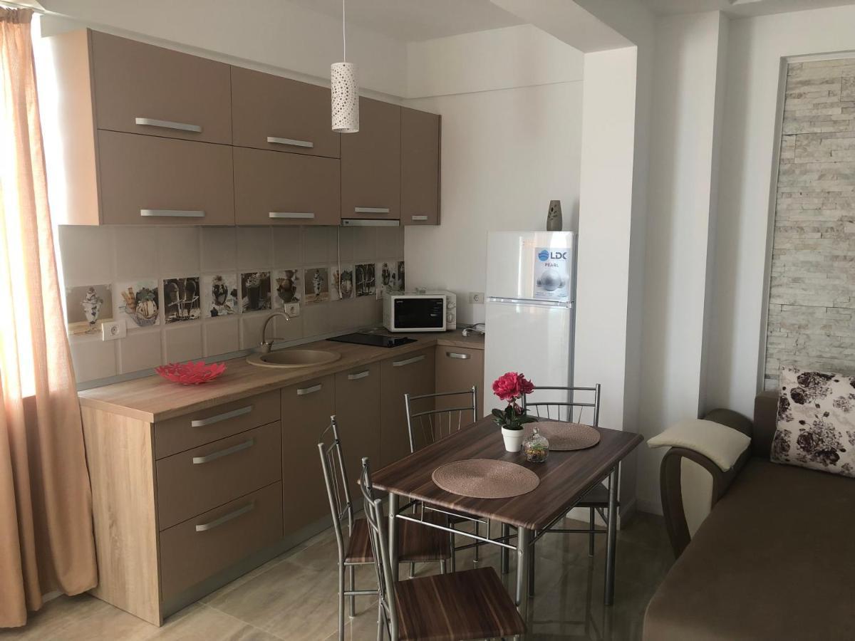 Unique Residence Apartament Năvodari Esterno foto