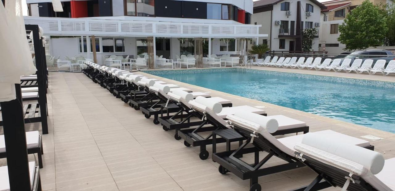 Unique Residence Apartament Năvodari Esterno foto